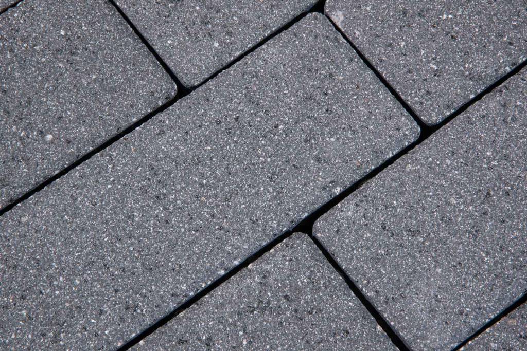 Тротуарная плитка Готика Granite FERRO, Исетский, Плита, 600х200х100 мм