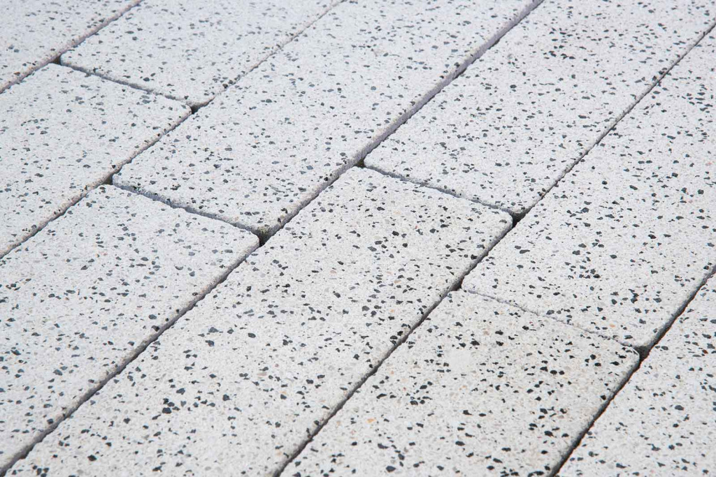 Тротуарная плитка Готика Granite FINERRO, Покостовский, Плита, 600х300х80 мм
