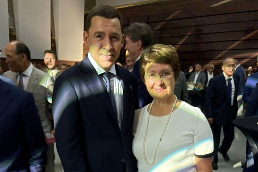 Поздравляем с наградой Губернатора!