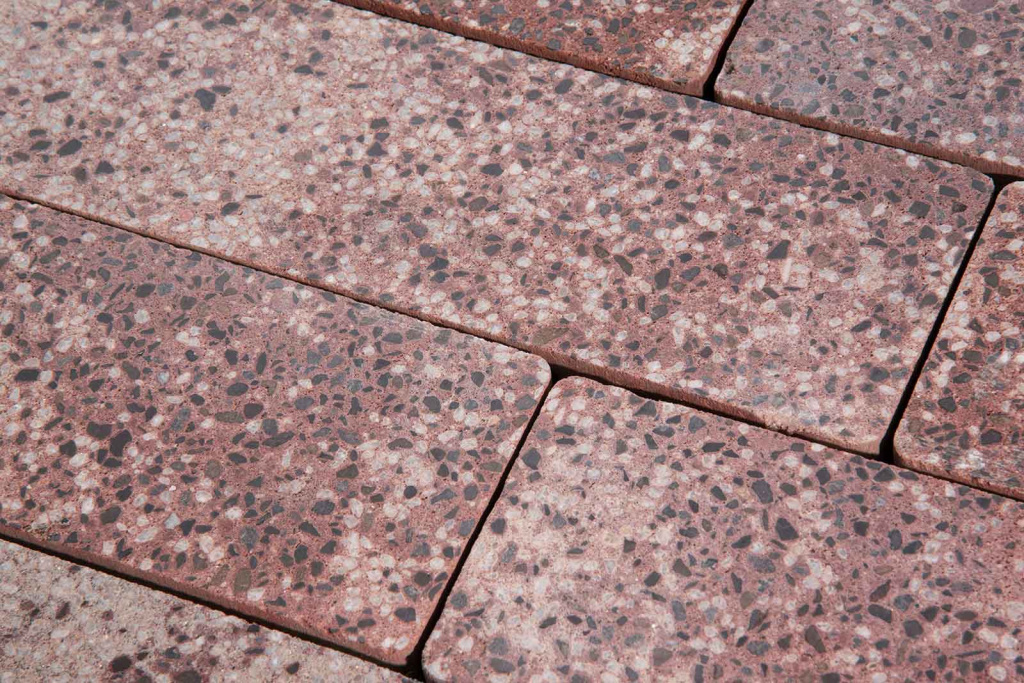 Тротуарная плитка Готика Granite FINO, Сансет, Катушка, 200х165х60 мм