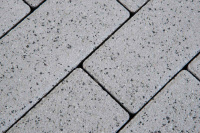 Тротуарная плитка Готика Granite FERRO, Белла-Уайт, Полигональ, 893х780х80 мм
